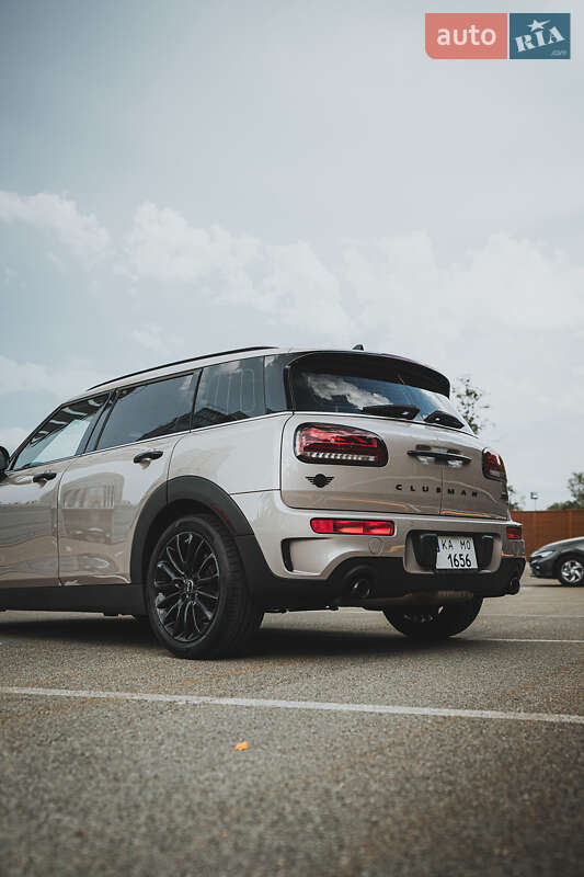 Универсал MINI Clubman 2021 в Киеве