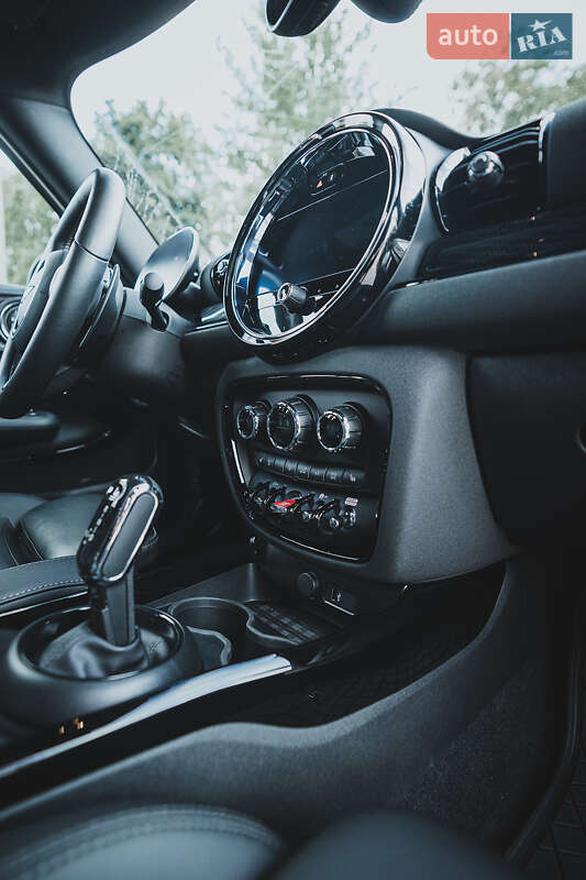 Универсал MINI Clubman 2021 в Киеве