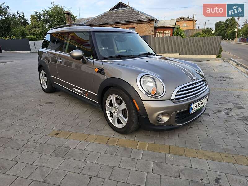 Универсал MINI Clubman 2011 в 