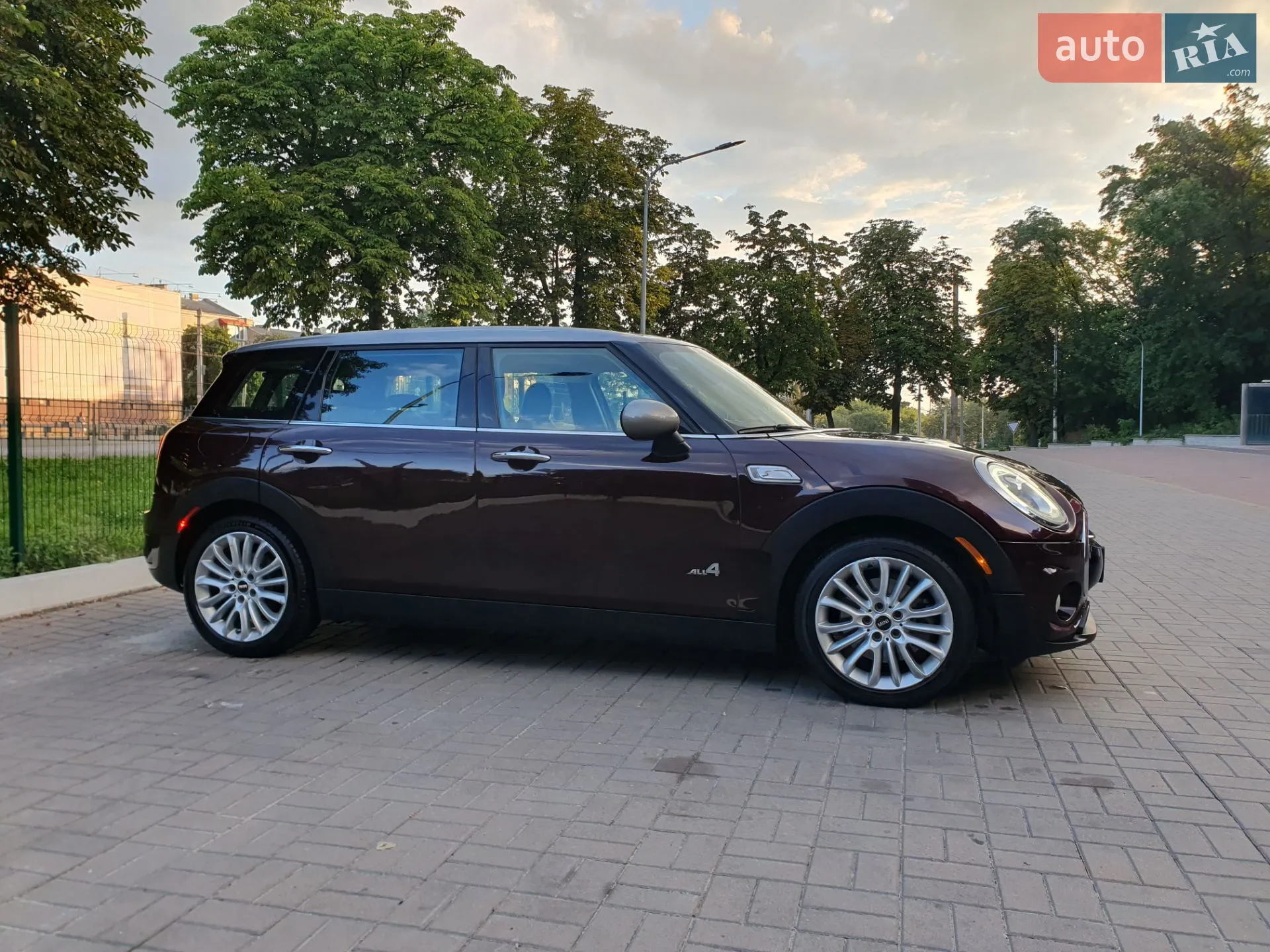 2016 MINI Clubman - мініатюра 16