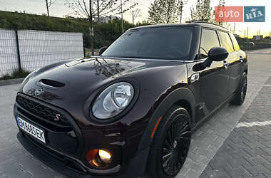 Универсал MINI Clubman 2018 в 