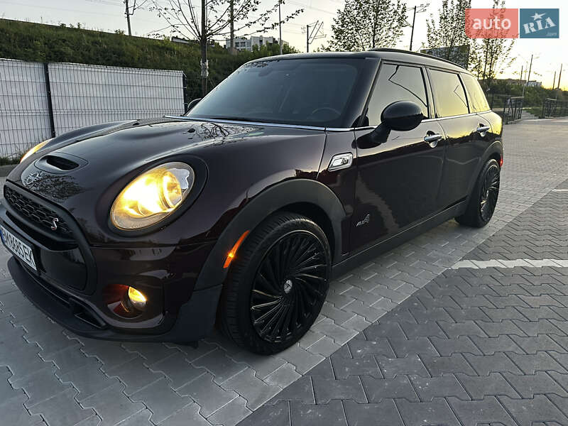 Универсал MINI Clubman 2018 в Киеве