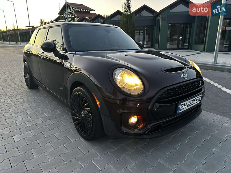 Универсал MINI Clubman 2018 в Киеве