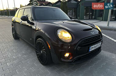 Универсал MINI Clubman 2018 в 