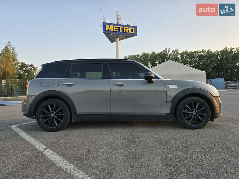 Универсал MINI Clubman 2017 в Днепре