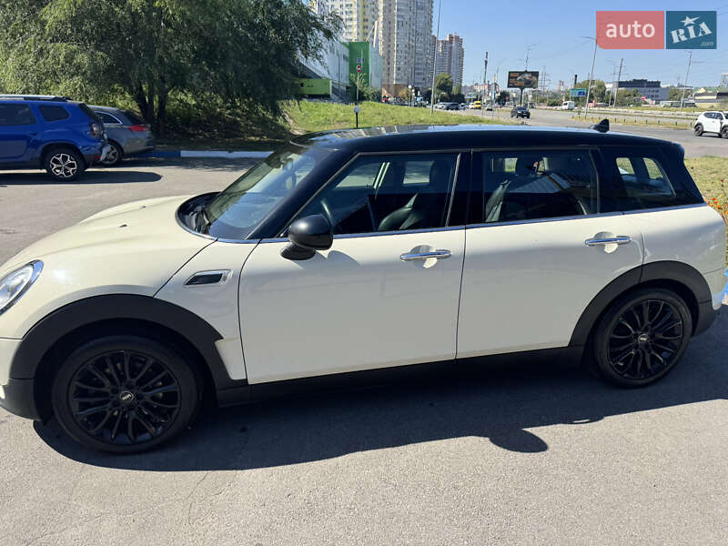 Универсал MINI Clubman 2016 в Киеве