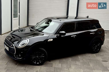 Универсал MINI Clubman 2021 в 