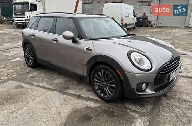 Универсал MINI Clubman 2015 в 