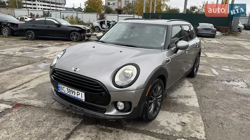 MINI Clubman