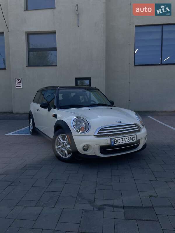 MINI Clubman 2013