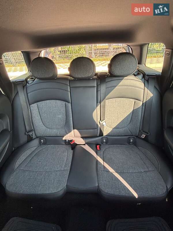 Универсал MINI Clubman 2016 в Белогородке