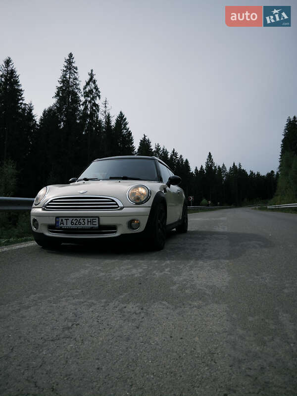 Универсал MINI Clubman 2007 в Киеве
