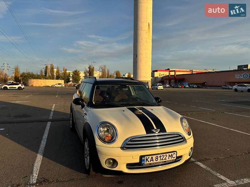 Универсал MINI Clubman 2009 в Киеве фото 10 Универсал MINI Clubman 2009 в Киеве