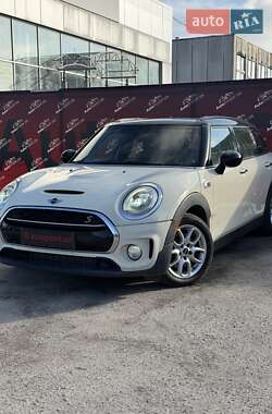 Універсал MINI Clubman 2016 в Сумах