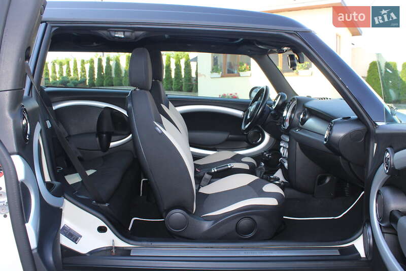 Универсал MINI Clubman 2009 в Трускавце фото 43 Универсал MINI Clubman 2009 в Трускавце