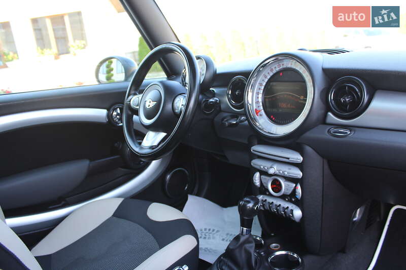 Универсал MINI Clubman 2009 в Трускавце фото 46 Универсал MINI Clubman 2009 в Трускавце