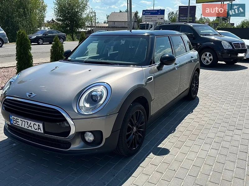 MINI Clubman