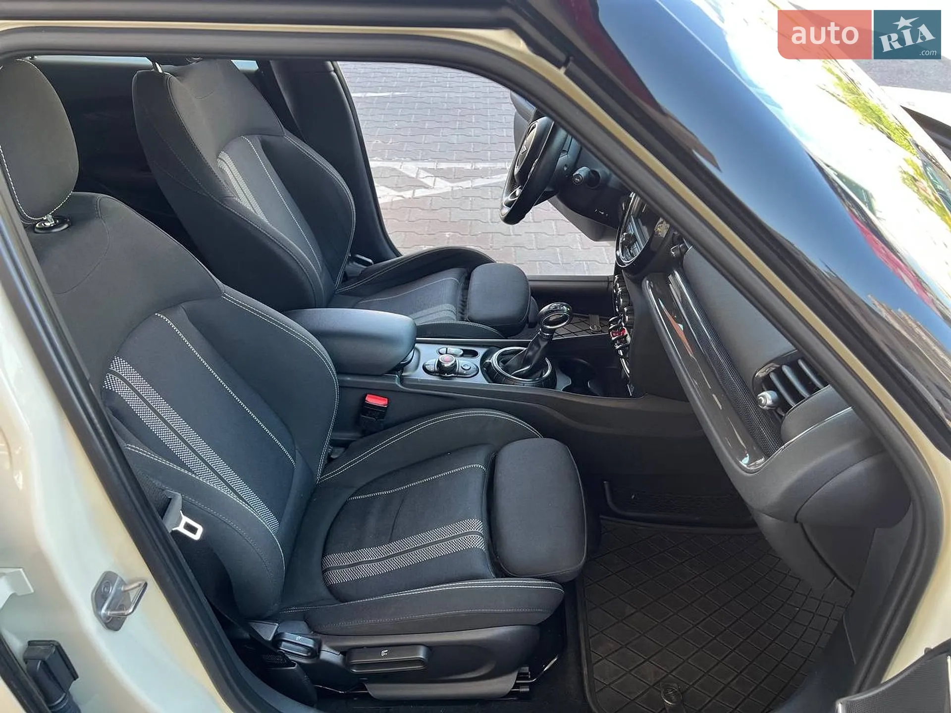 2016 MINI Clubman - мініатюра 20