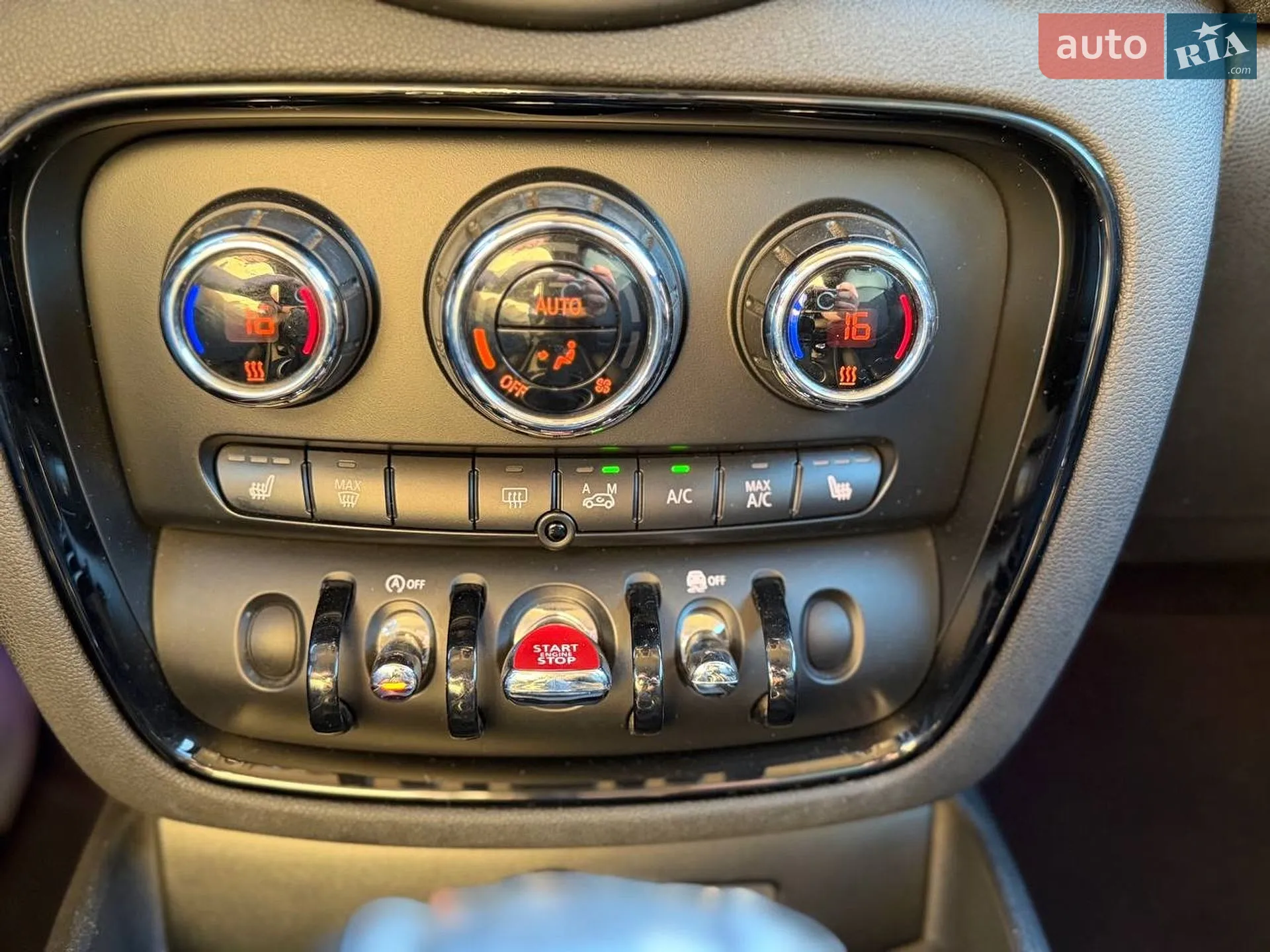 2016 MINI Clubman - мініатюра 26