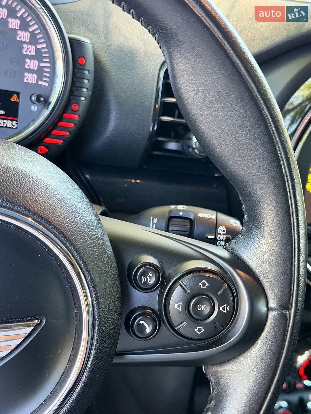 2016 MINI Clubman - мініатюра 45