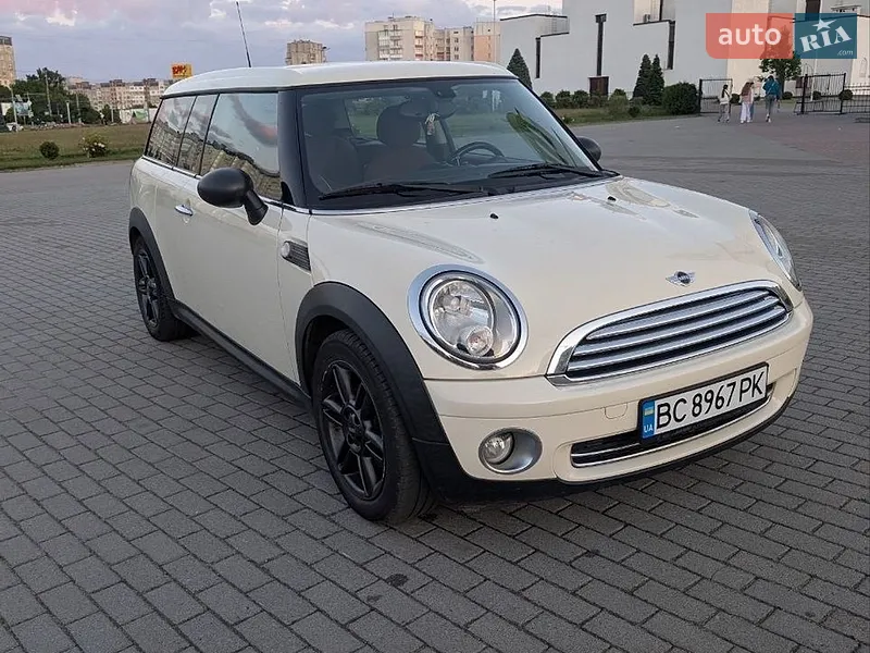 MINI Clubman