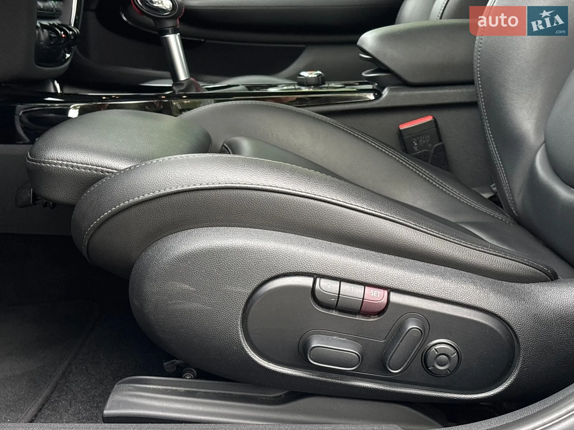 2019 MINI Clubman - мініатюра 21