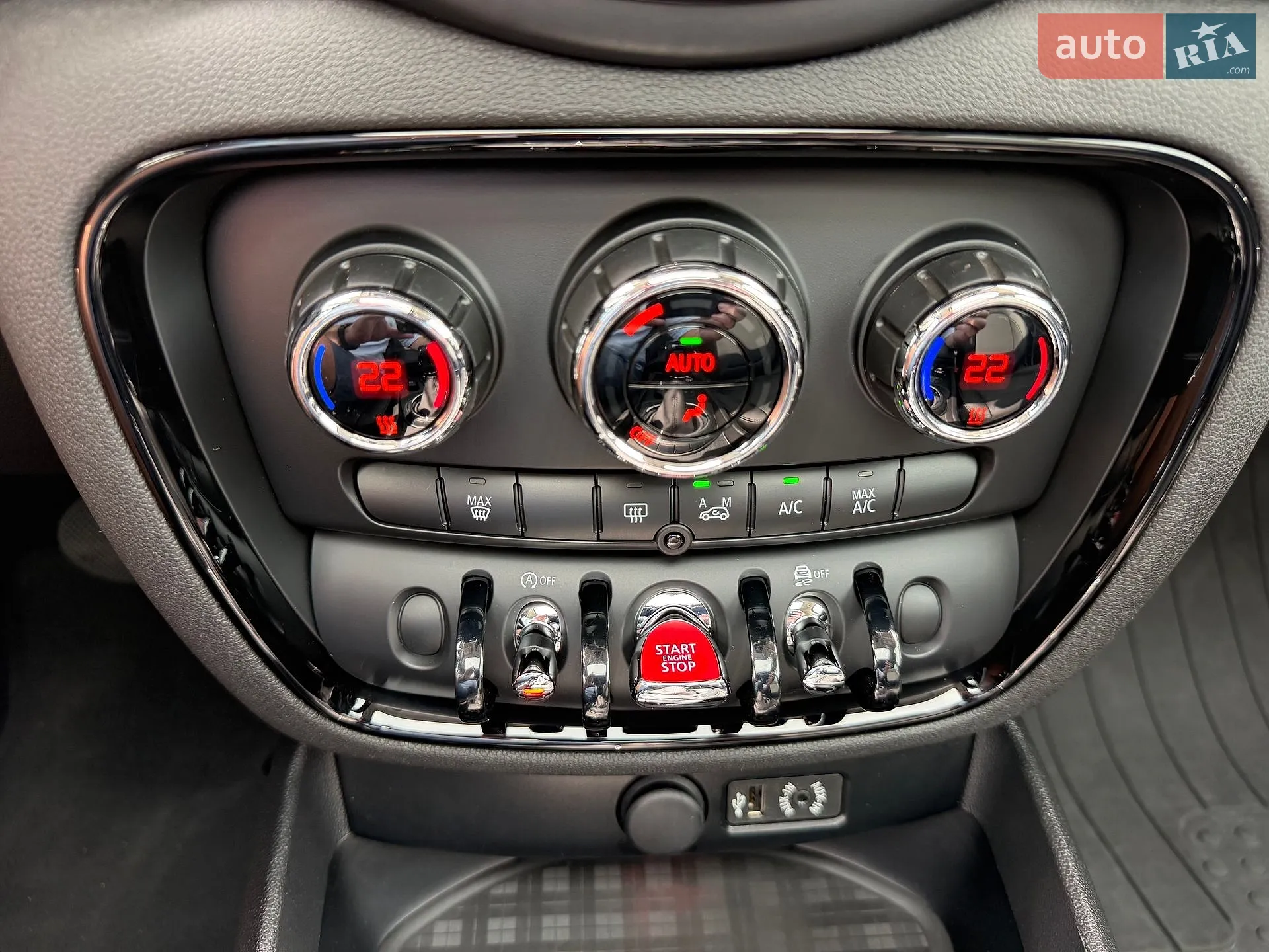 2016 MINI Clubman - мініатюра 22