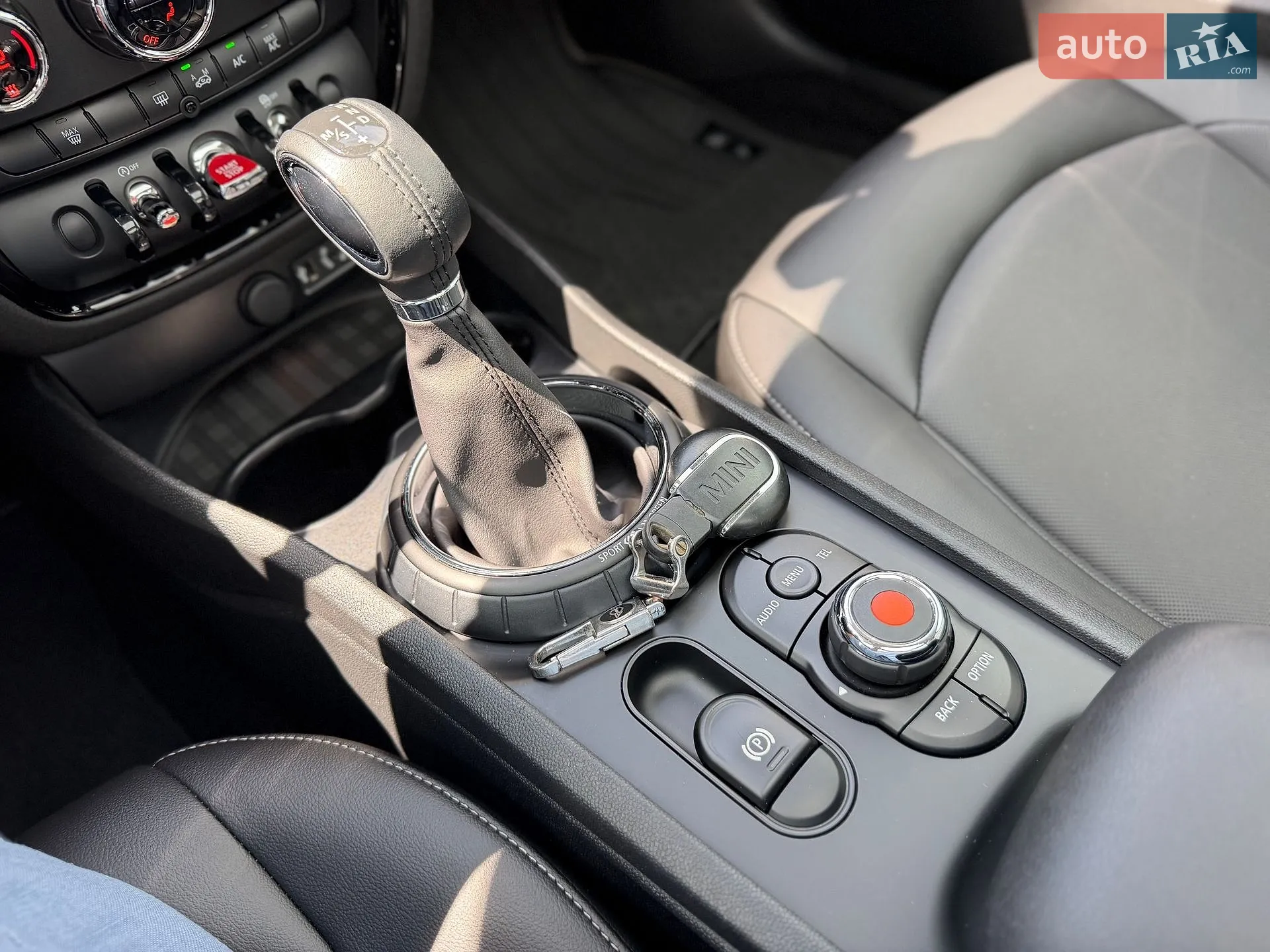 2016 MINI Clubman - мініатюра 23
