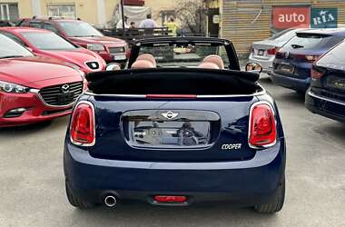 Кабриолет MINI Convertible 2017 в 