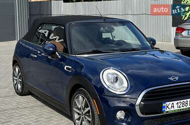 Кабриолет MINI Convertible 2017 в 