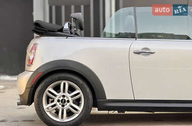 Кабриолет MINI Convertible 2010 в Киеве