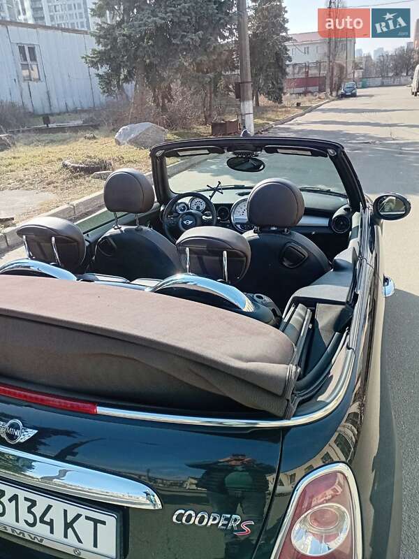 Кабріолет MINI Convertible 2012 в Києві