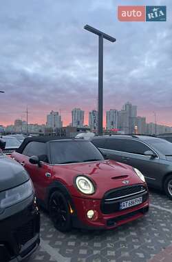 Кабриолет MINI Convertible 2018 в Киеве
