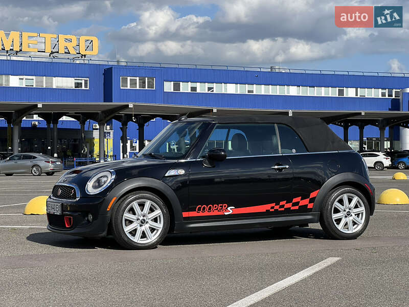 Кабриолет MINI Convertible 2011 в Киеве фото 16 Кабриолет MINI Convertible 2011 в Киеве