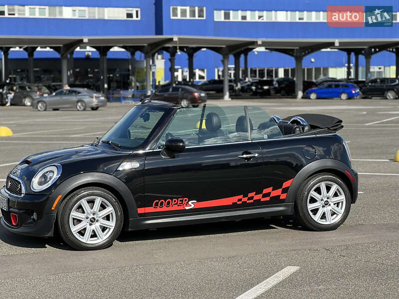 Кабриолет MINI Convertible 2011 в Киеве фото 27 Кабриолет MINI Convertible 2011 в Киеве