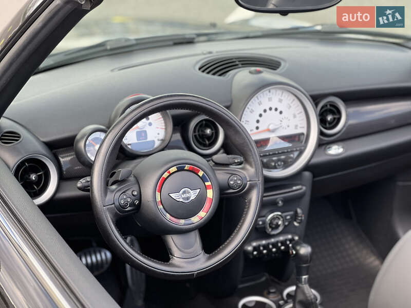 Кабриолет MINI Convertible 2011 в Киеве фото 34 Кабриолет MINI Convertible 2011 в Киеве