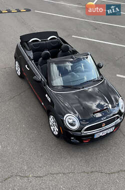Кабриолет MINI Convertible 2011 в Киеве