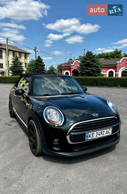 Кабриолет MINI Convertible 2016 в Каменском