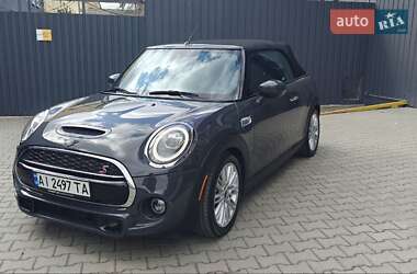 Кабриолет MINI Convertible 2019 в 