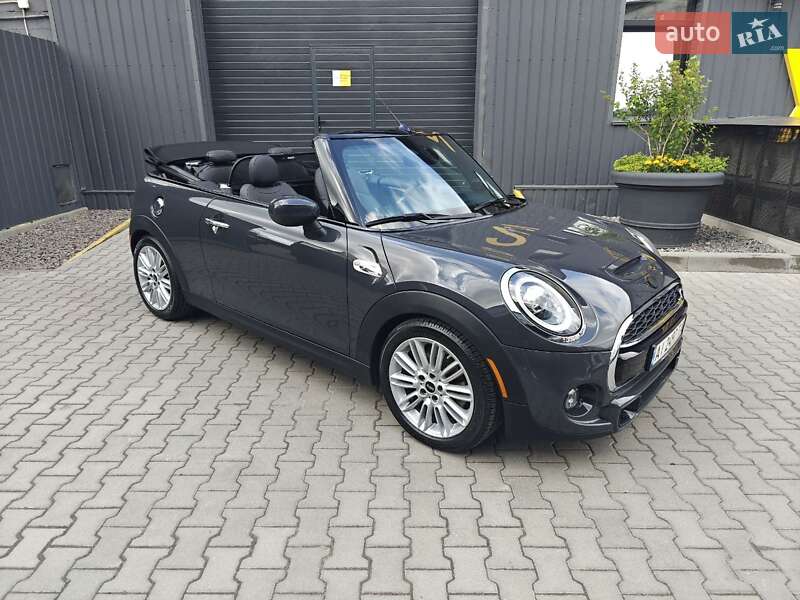Кабриолет MINI Convertible 2019 в Киеве