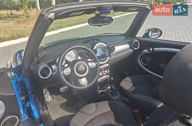 Кабриолет MINI Convertible 2010 в 