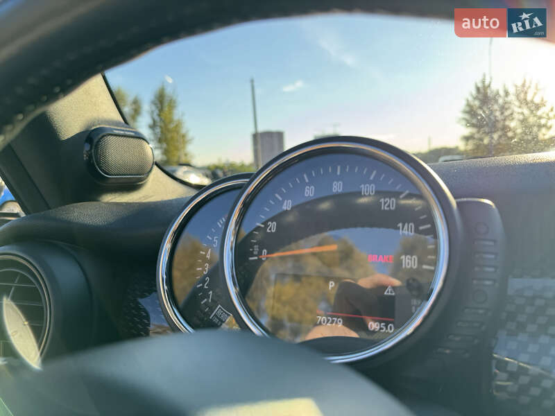 Кабриолет MINI Convertible 2016 в Киеве