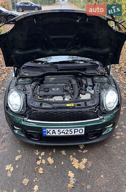 Кабриолет MINI Convertible 2015 в 