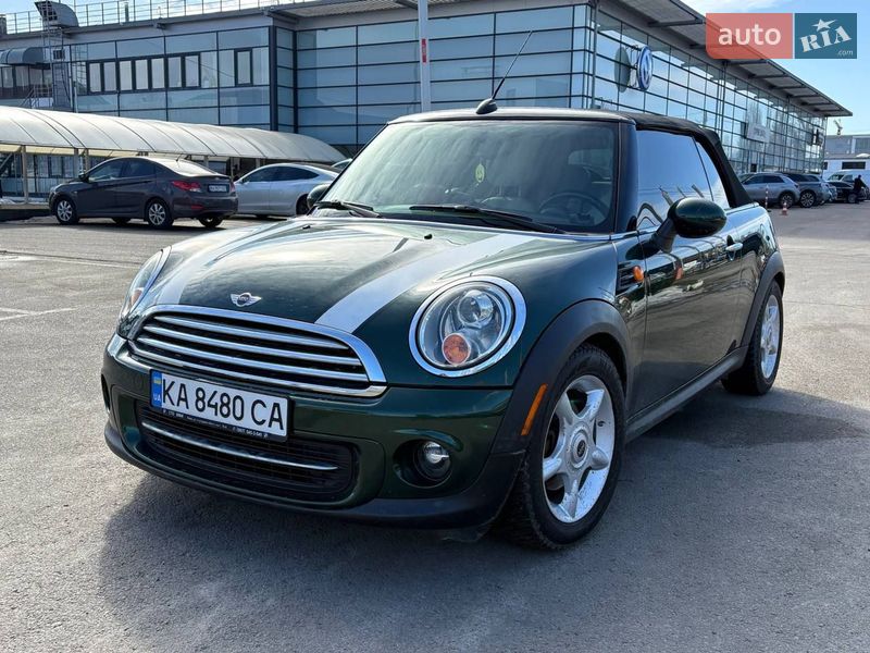 Кабриолет MINI Convertible 2011 в Киеве