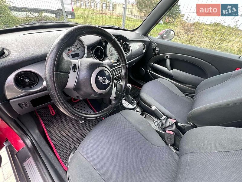 Кабриолет MINI Convertible 2006 в Львове
