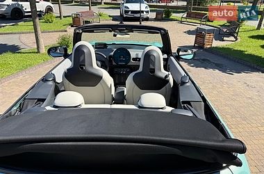 Кабріолет MINI Convertible 2024 в Києві фото 10 Кабріолет MINI Convertible 2024 в Києві