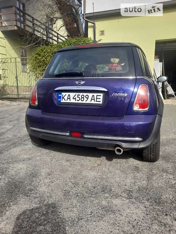 Хэтчбек MINI Cooper 2005 в Киеве