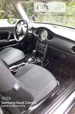 Хетчбек MINI Cooper 2005 в 