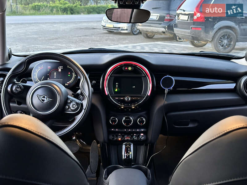 Хетчбек MINI Cooper 2020 в Києві фото 26 Хетчбек MINI Cooper 2020 в Києві