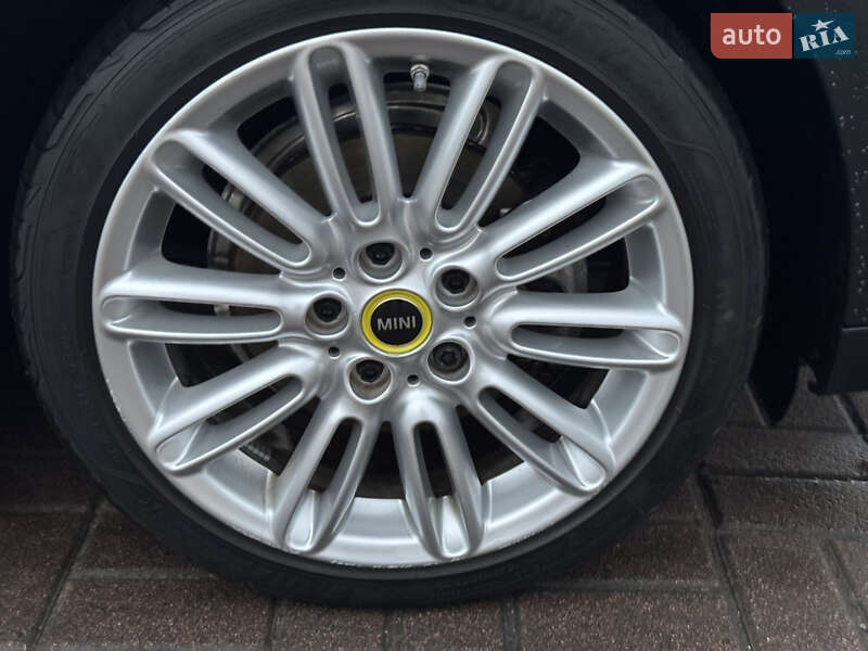 Хэтчбек MINI Cooper 2021 в Киеве